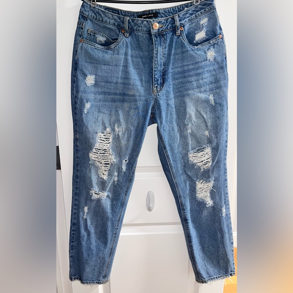 BlueNotes Mom Jeans - Picture 2 of 4
